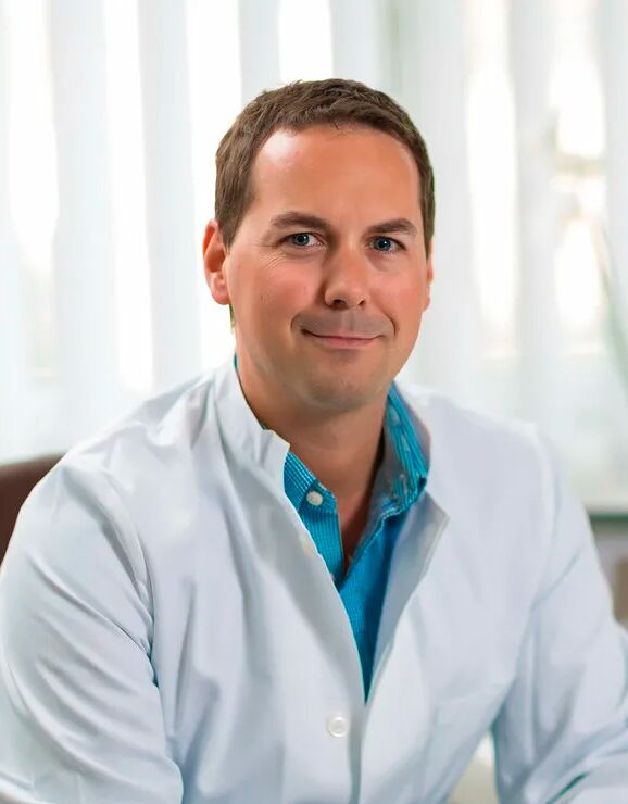 Doctor Nutritionist Florian Kniely